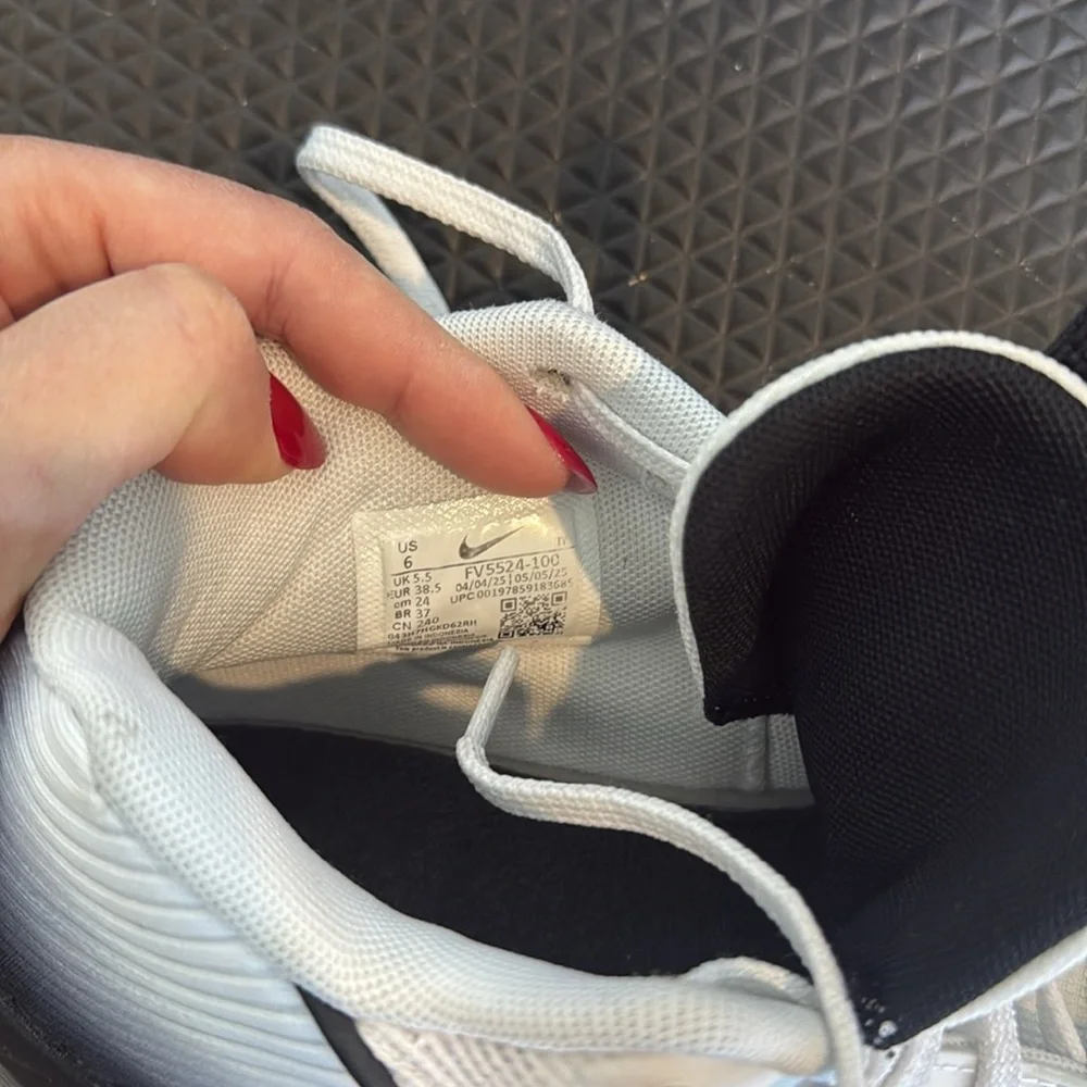 Basketball nike shoes for boys